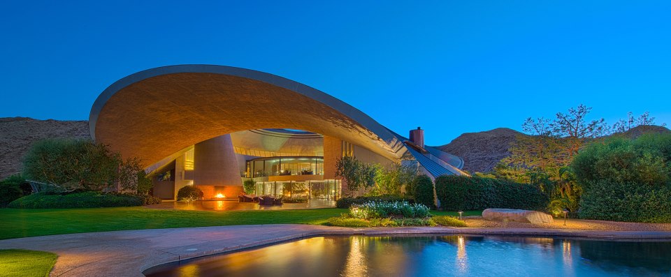 Bob Hope House.jpg